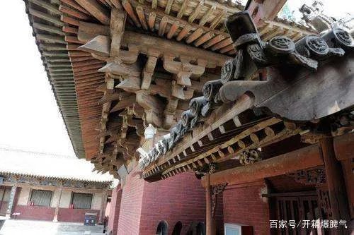 哪一个寺庙没有钉子,仅一根柱子过了千年呢?
