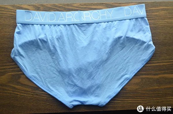 30-100元男士内裤系列测评 篇四:三角内裤测评 舒雅、优衣库、DA、蕉内、螃蟹秘密5款