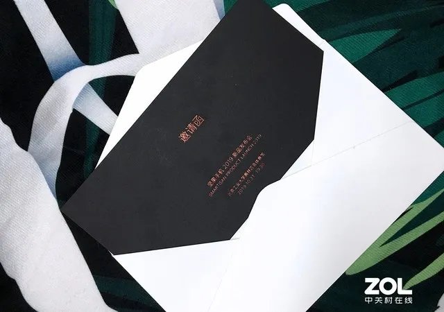 坚果Pro 3来了：坚果手机2019新品发布会邀请函曝光
