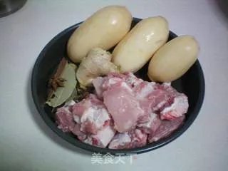 莲藕排骨汤