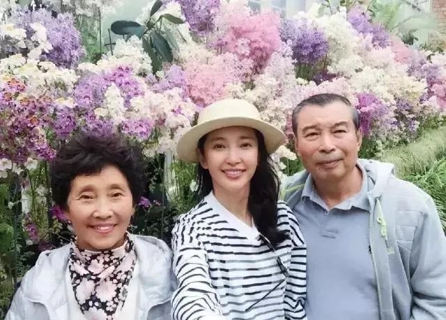 李冰冰恋情曝光,小男友究竟是何许人也?