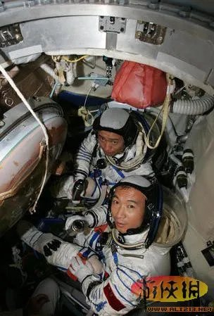 回顾13年的飞天之旅:揭秘神舟系列飞船历程