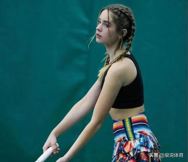 15岁的网球少女麦基瑞恩为何会迅速在美国蹿红呢?