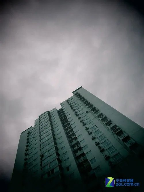 LOMO都市实战:当阴郁+冷色调