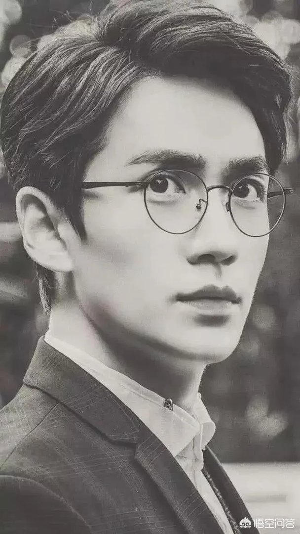 如何评价网剧《镇魂》?