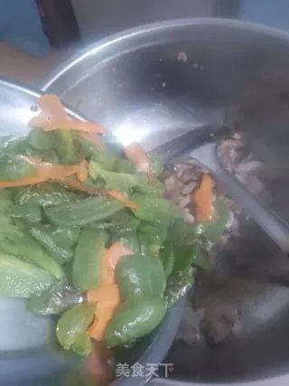 大辣椒炒肉