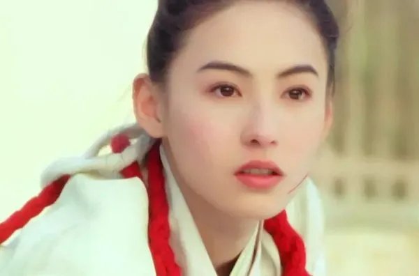 张柏芝被索赔巨额资金,谢霆锋会不会出手帮她渡过难关?
