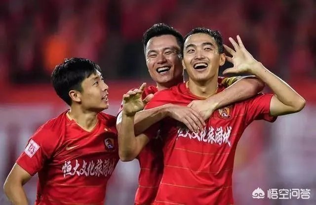 连广之战:冯潇霆持球就遭嘘声,不被大连球迷所待见的原因是什么?