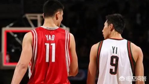 如何评价易建联的身体素质?他的身体素质在国内能排第一吗?