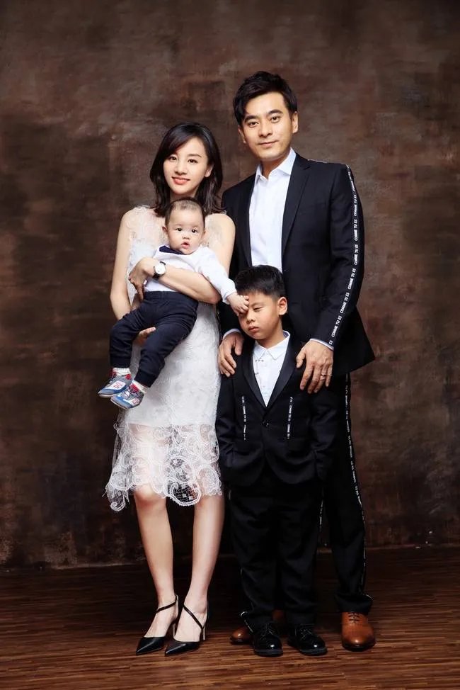 陈龙章龄之结婚了吗?