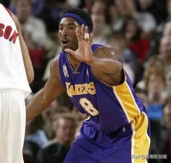 NBA球员都有哪些让人捧腹大笑的场面?