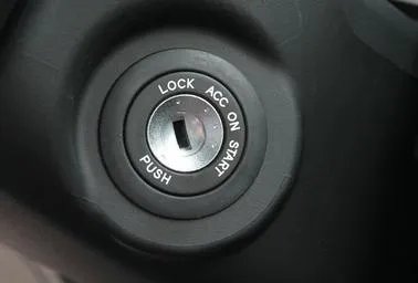 汽车钥匙孔上LOCK、ACC、ON和START各自都代表什么?