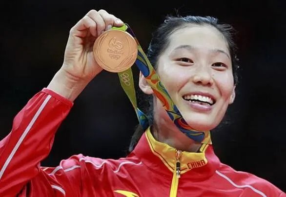 如何评价朱婷?