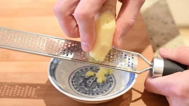 龙虎斗是什么菜?怎么做的?