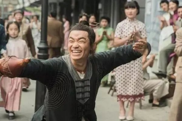 网友激烈讨论像极了假名字的名字,你都见过哪些奇怪的名字?
