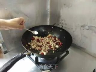 辣子鸡丁