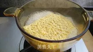 牛奶泡面