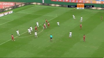 怎么看待2018中超上港对富力上半场武磊的帽子戏法?